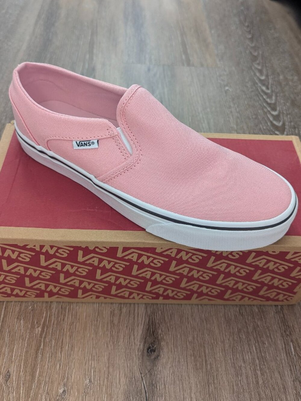 New Slip on Coral Blush Asher Vans